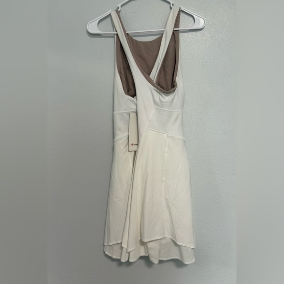 Lululemon Court  Crush Dress Tennis Golf White Size 10 - Picture 7 of 8